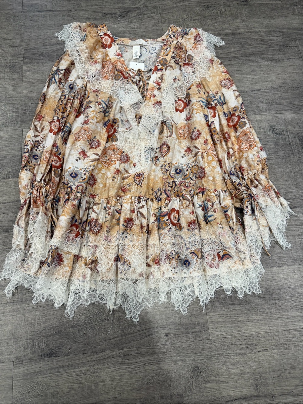 NWT H&M Beige Floral Lace-Trim Tiered Mini Dress